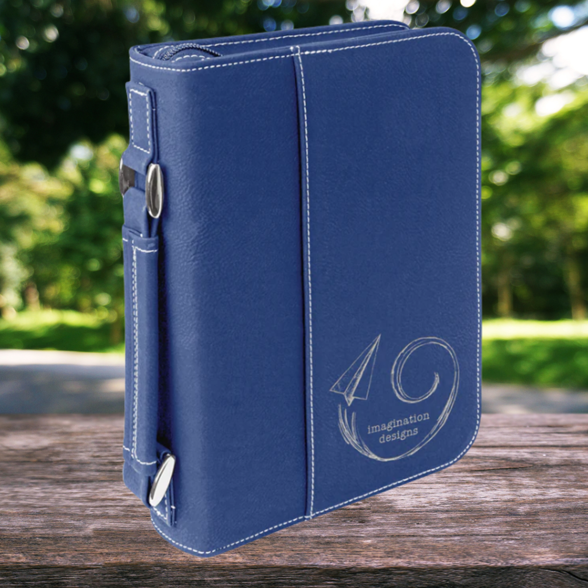Leatherette Book/Bible Cover with Handle & Zipper 6 3/4" x 9 1/4"