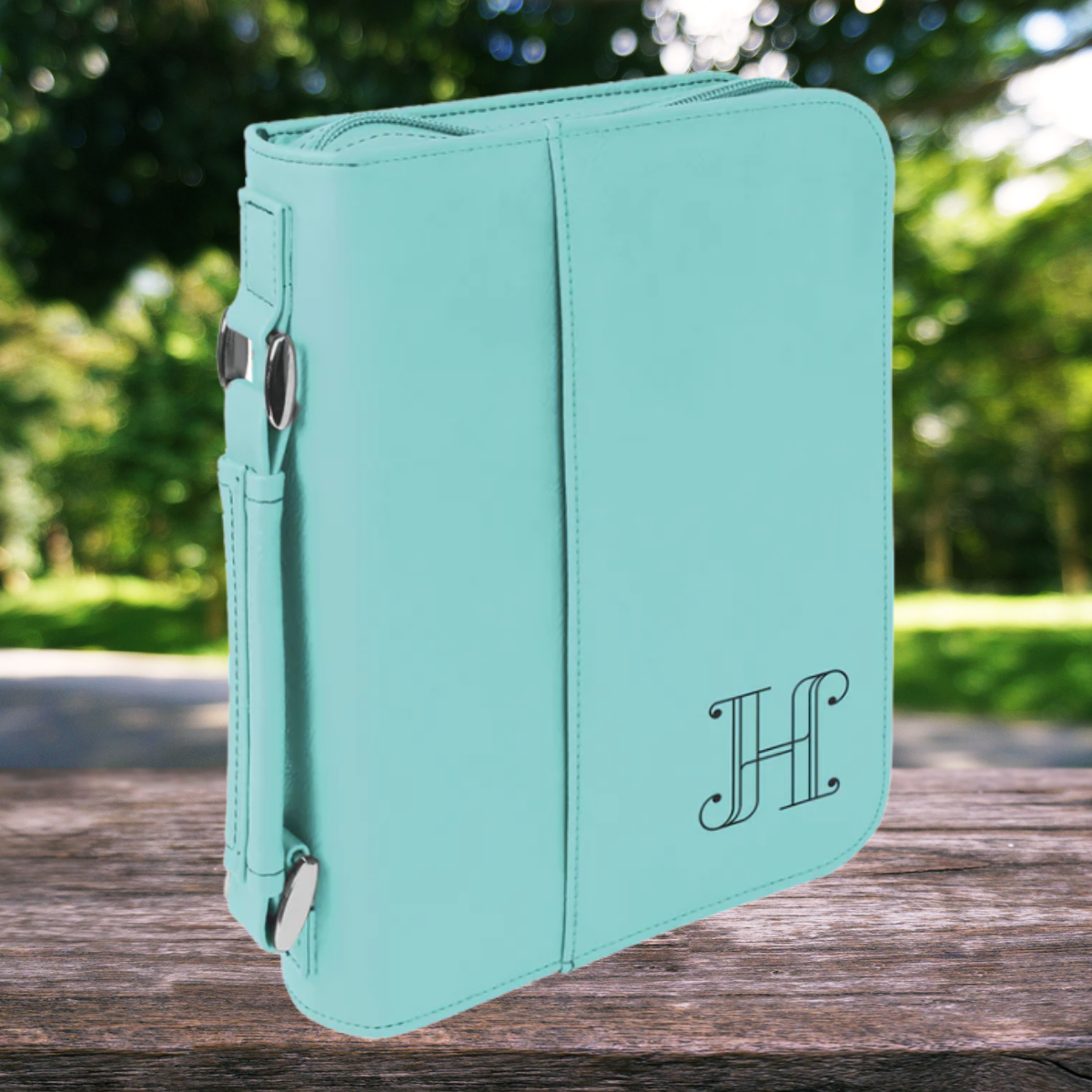 Leatherette Book/Bible Cover with Handle & Zipper 6 3/4" x 9 1/4"