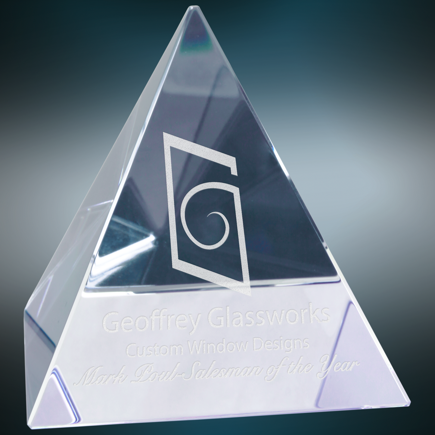 3 1/8" x 3 1/8" x 3 1/8' Crystal Pyramid