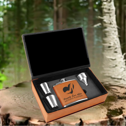 Leatherette and Stainless Steel Flask Gift Set