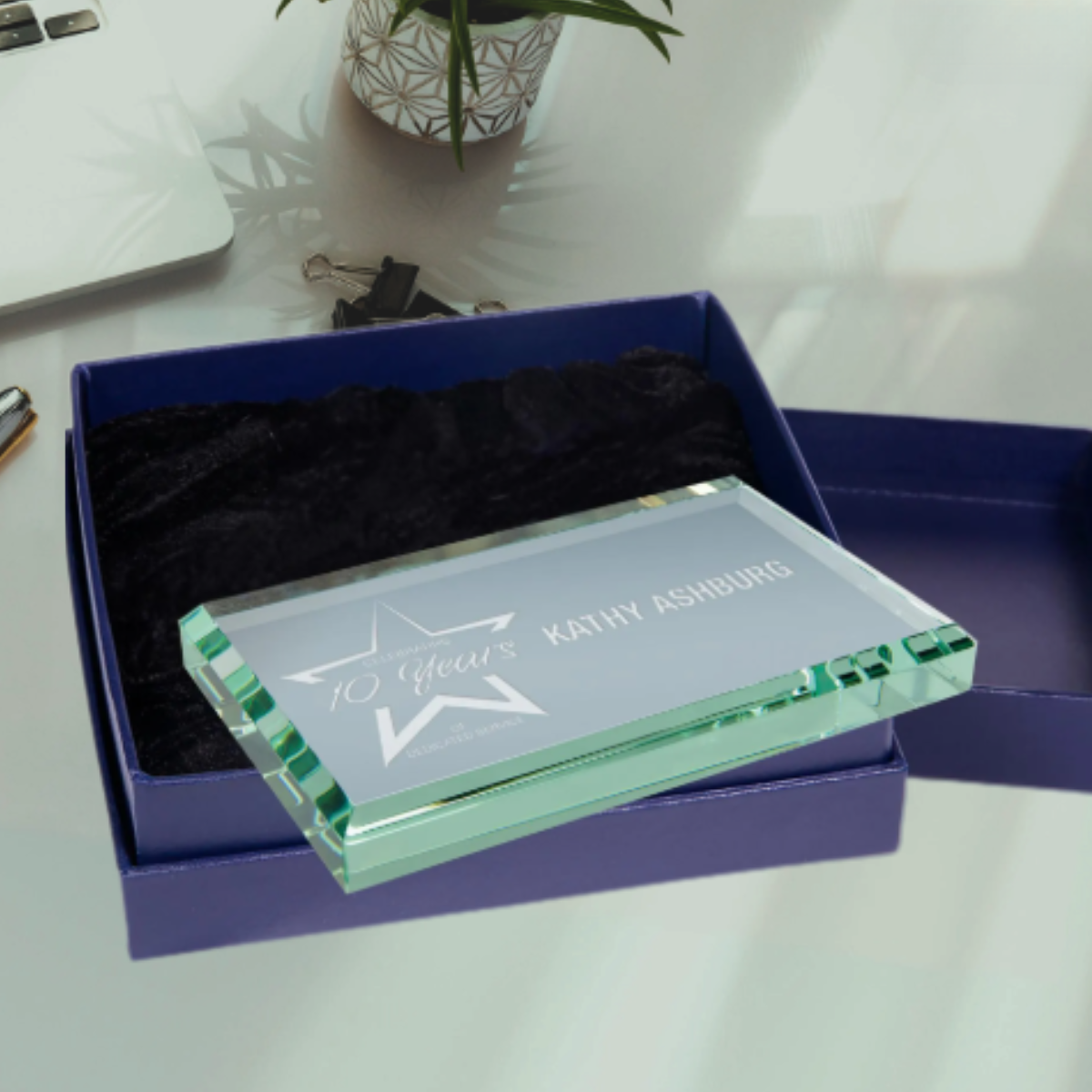 4"Jade Crystal Paperweight